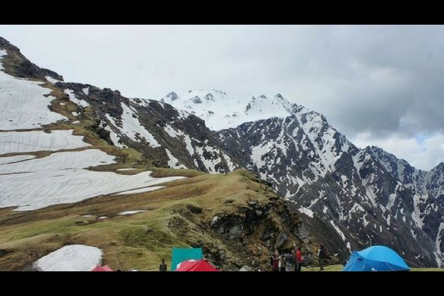 sar pass trek